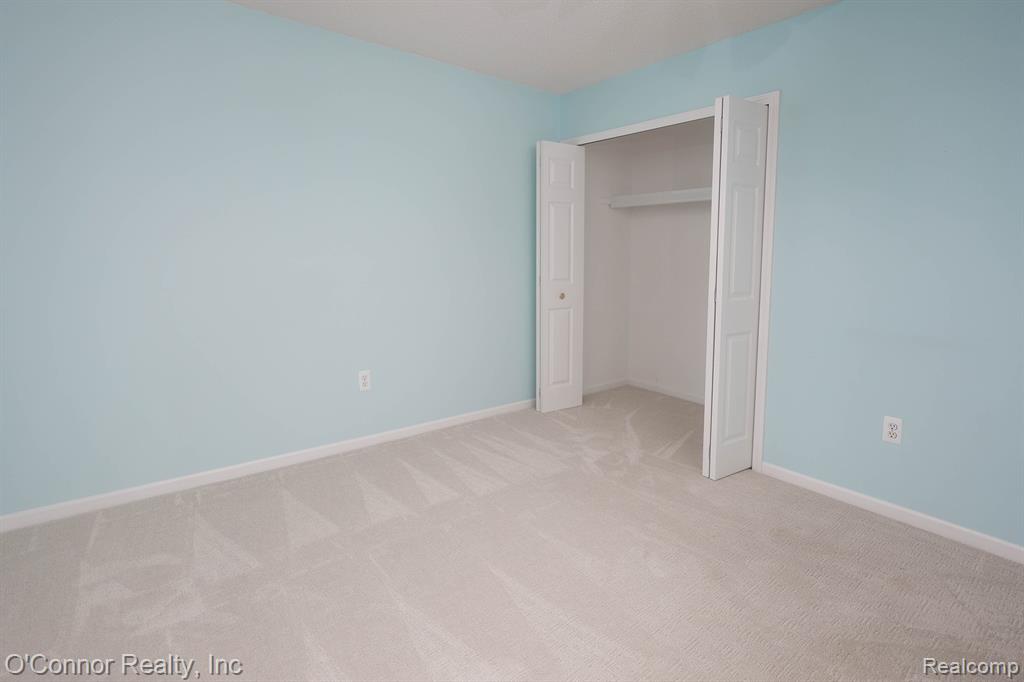 804 Crystal Lane, Marysville, MI 48040 — Photo 22