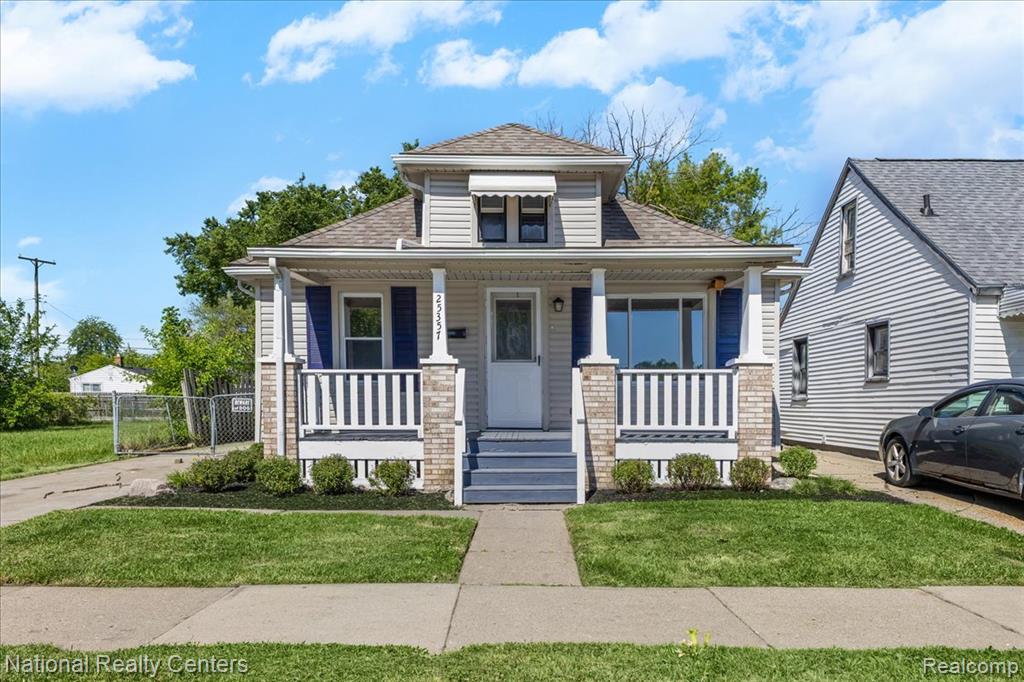 25357 Lawn Street, Roseville, MI 48066