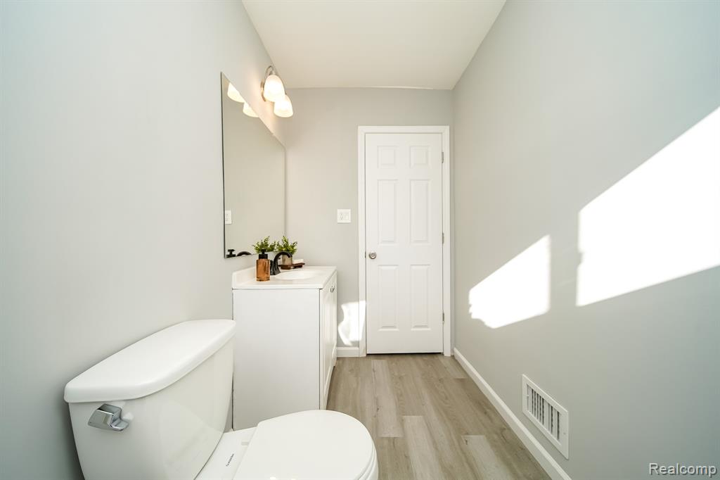 6179 Fellrath Street, Taylor, MI 48180 — Photo 32