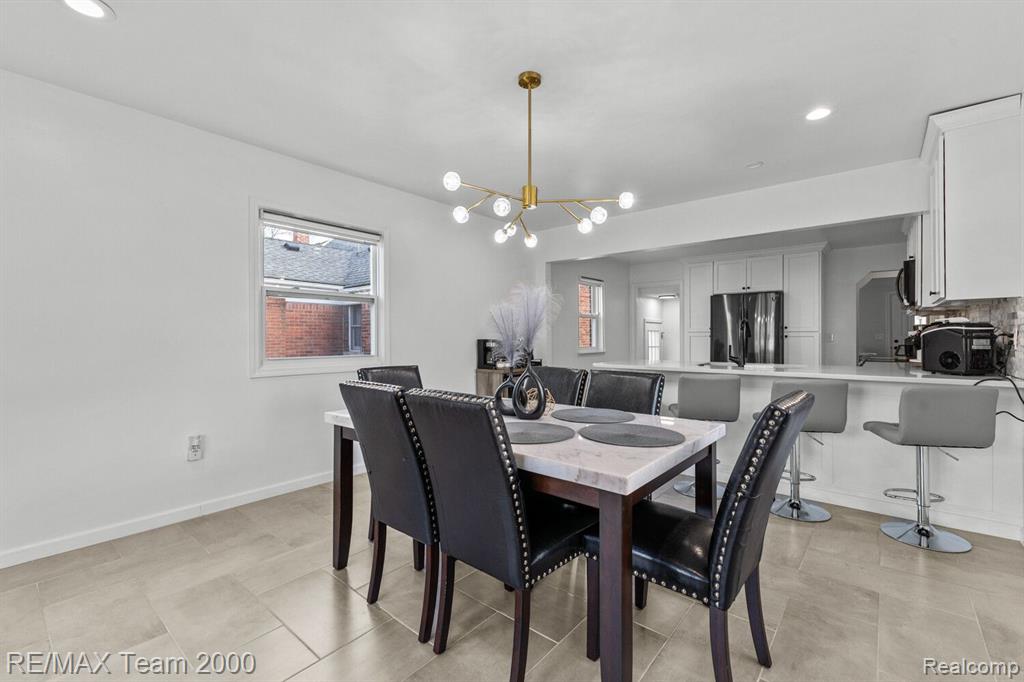 9666 RUTH Avenue, Allen Park, MI 48101 — Photo 13