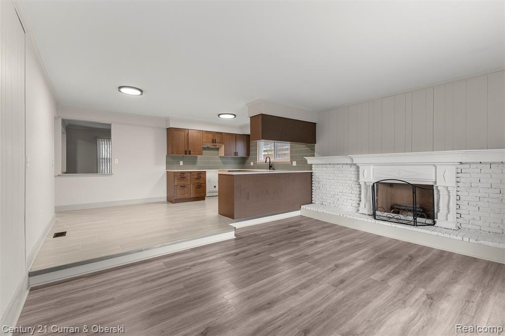 12215 Manor Drive, Southgate, MI 48195 — Photo 12