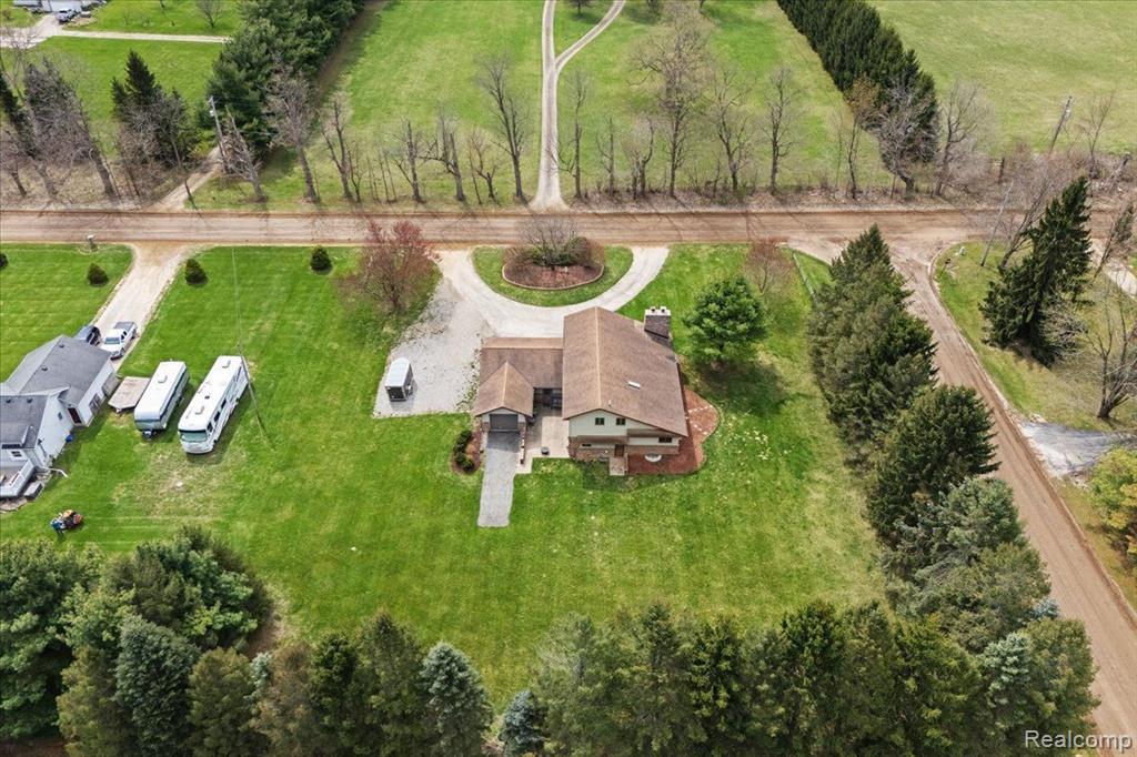 1415 ROSE CENTER Road, Fenton, MI 48430 — Photo 34