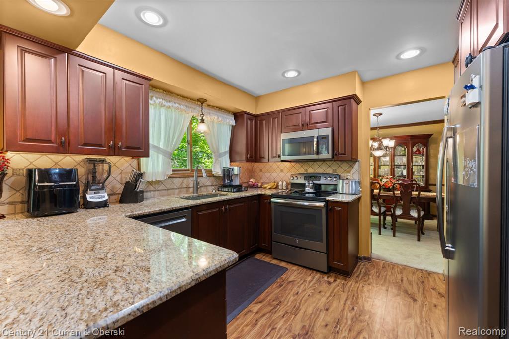 44962 Steeplepath, Novi, MI — Photo 13