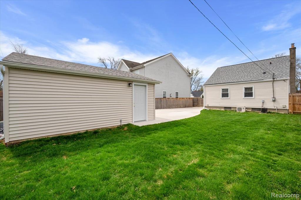 3150 Royal Avenue, Berkley, MI 48072 — Photo 35