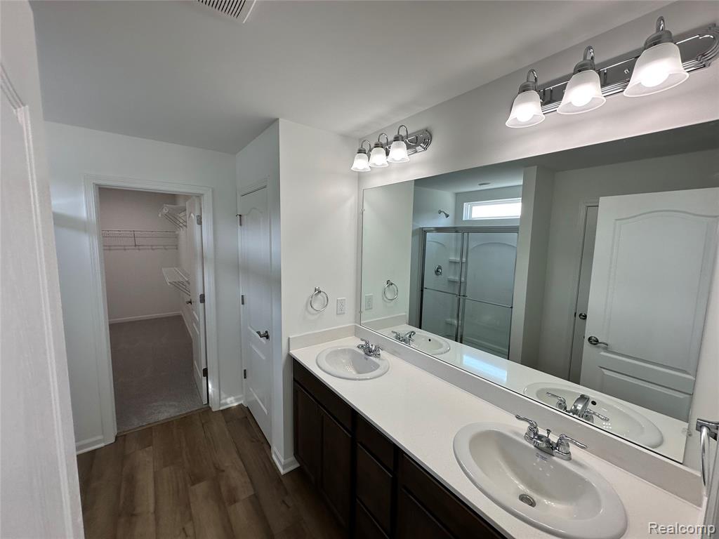 59579 Schuss Gully Drive, New Hudson, MI 48165 — Photo 20
