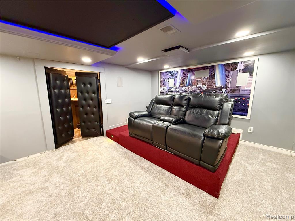 46557 Glen Pointe Drive, Utica, MI 48315 — Photo 47