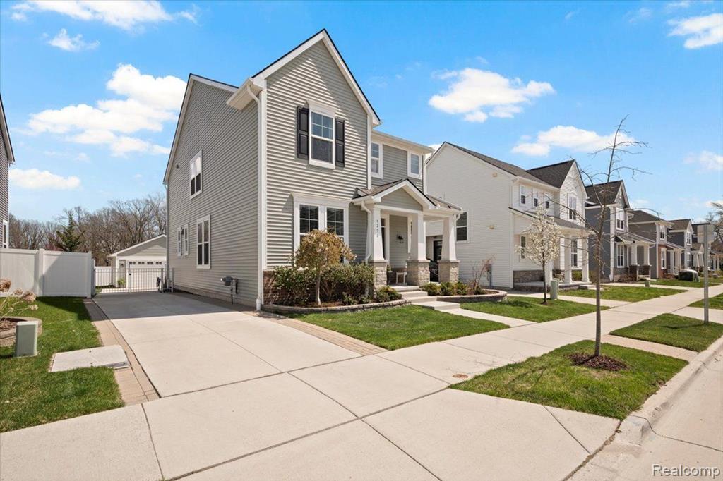 4250 KENT Road, Royal Oak, MI 48073 — Photo 2