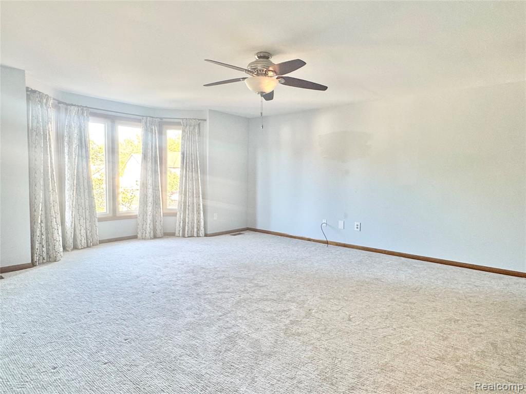 6186 Smithfield Drive, Troy, MI 48085 — Photo 16
