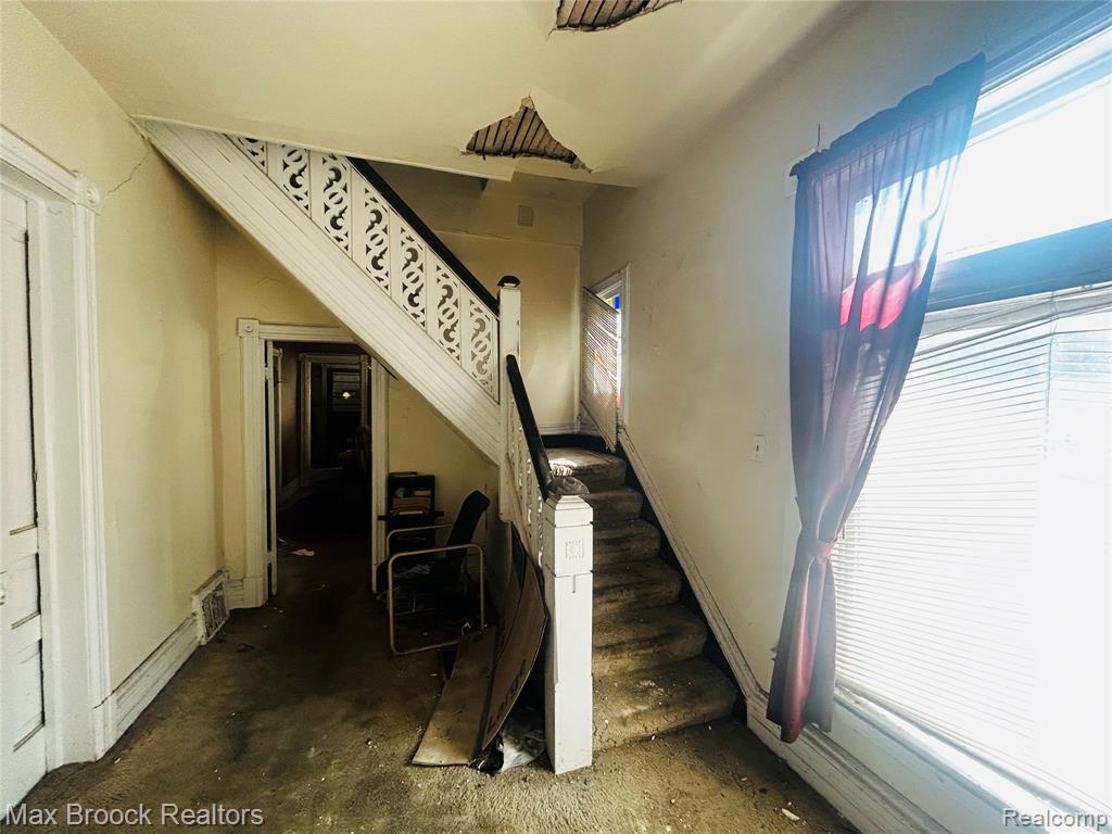 5220 Hecla Street, Detroit, MI 48208 — Photo 4