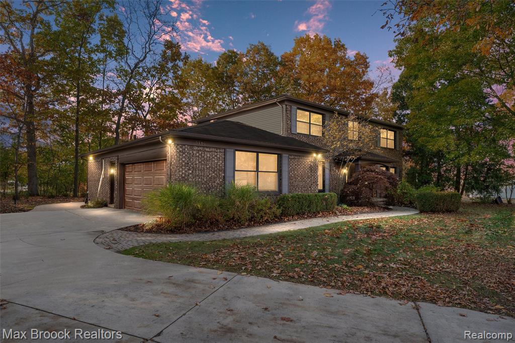 5946 Cherry Crest Drive, West Bloomfield, MI — front exterior