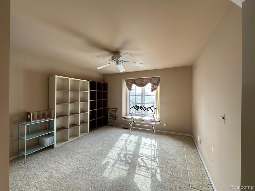 2753 MAITLAND Drive, Ann Arbor, MI 48105 — Photo 25