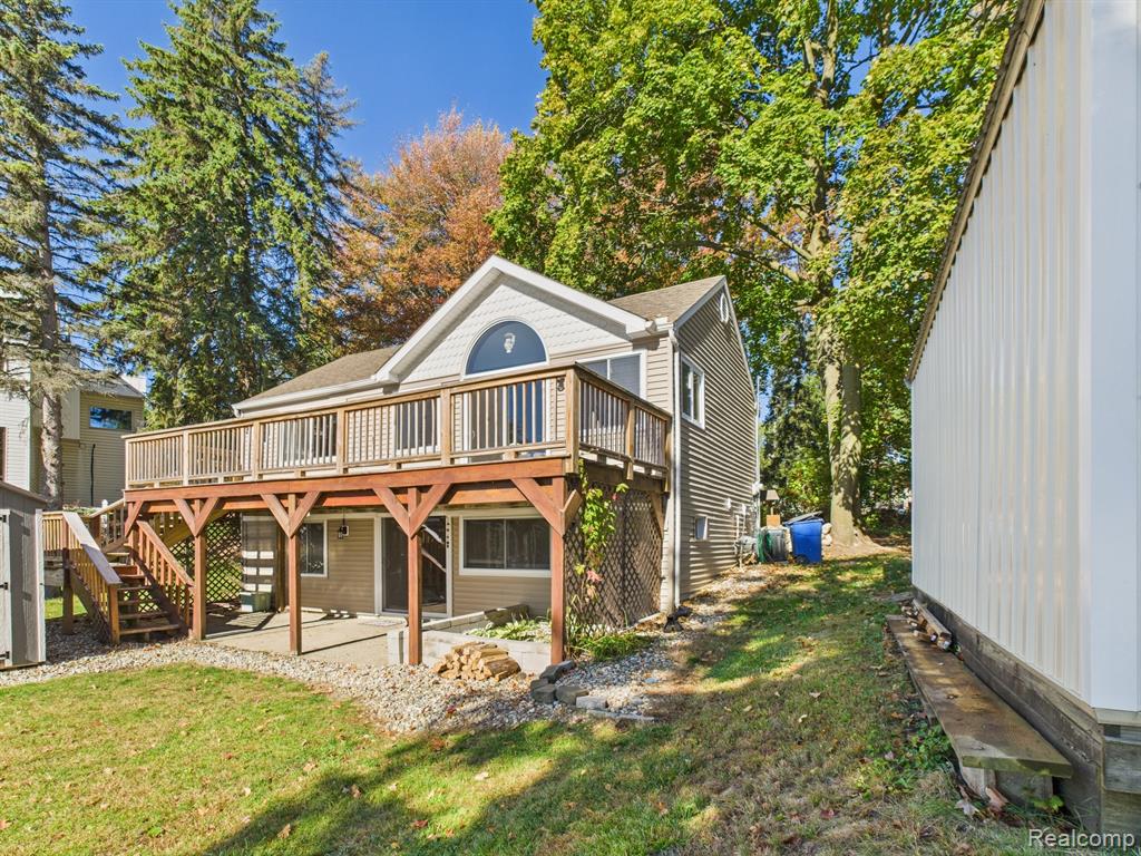 408 Peninsula Drive, Columbiaville, MI 48421 — Photo 27