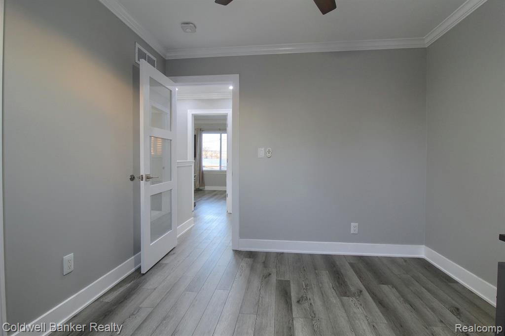 947 1ST Street, Wyandotte, MI 48192 — Photo 25