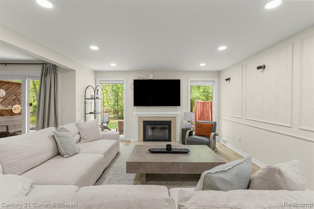 5 Timberlane Court, Dearborn, MI 48126 — Photo 19