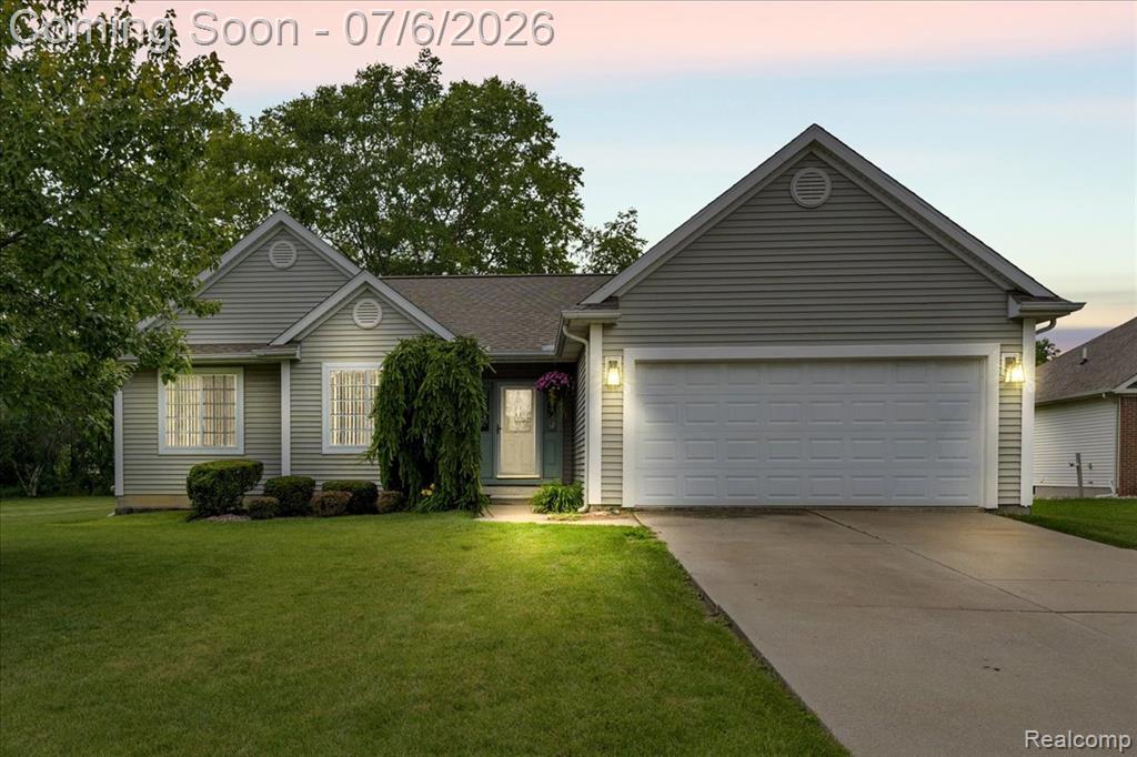 4436 Maplewood Meadows Avenue, Grand Blanc, MI 48439 — front exterior
