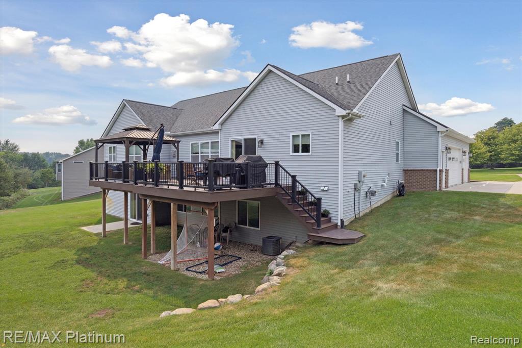 7623 Tipperary Trail, Fenton, MI 48430 — Photo 57