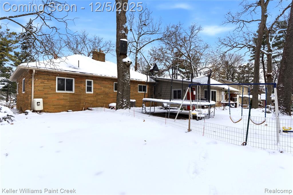 915 Dollar Bay Drive, Lake Orion, MI 48362 — Photo 17