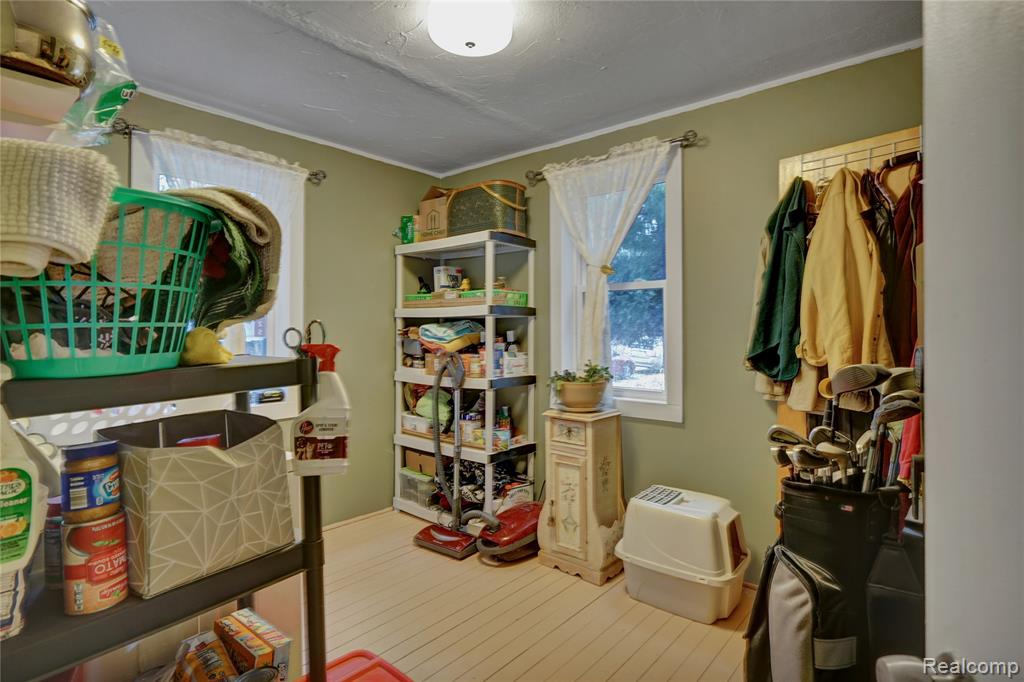 4686 Lakeview Avenue, MI — Photo 24
