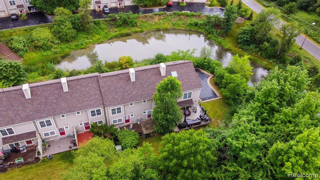 1017 BLUESTEM Lane, Ann Arbor, MI 48103 — Photo 43