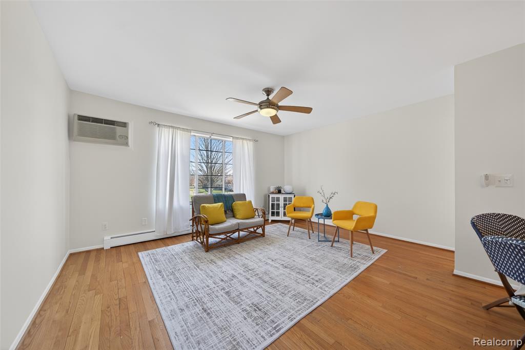 451 Miller Avenue, 211, Rochester, MI 48307 — Photo 5
