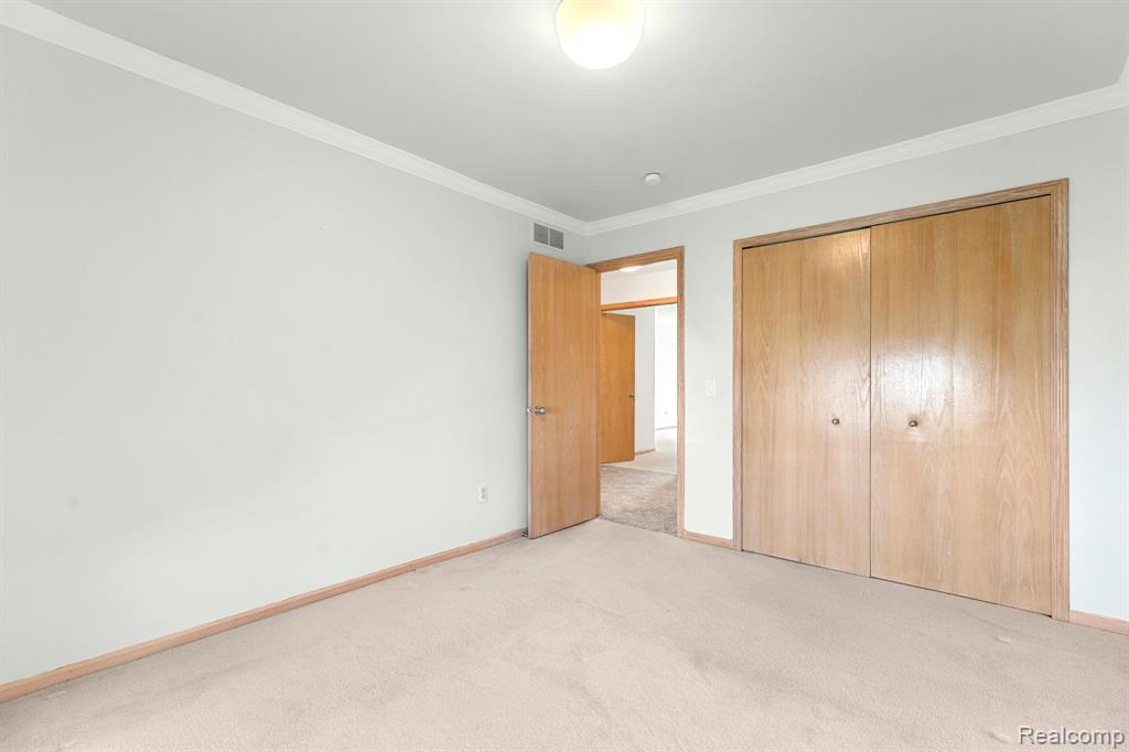 26783 PARK Lane, Woodhaven, MI 48183 — Photo 19