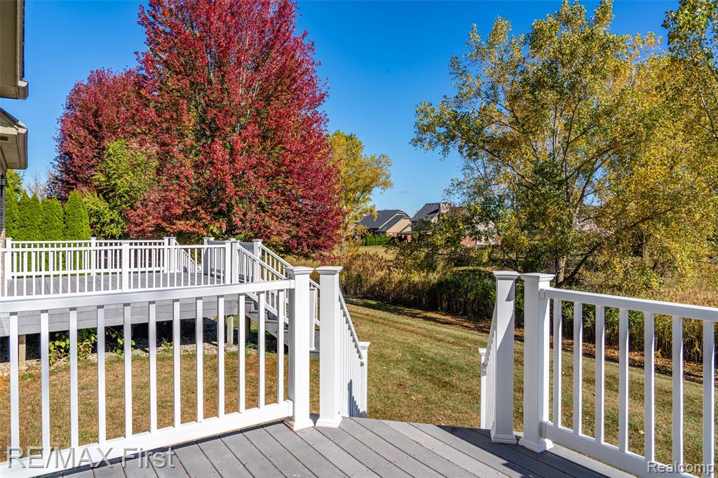 47368 Dove Court, Shelby Twp, MI 48315 — Photo 12