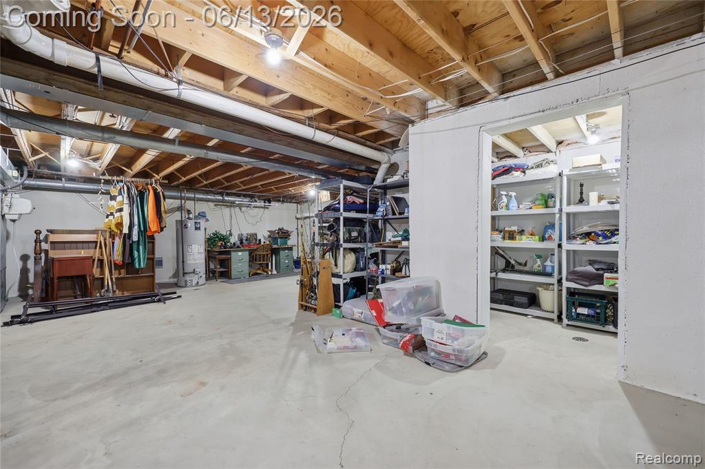 55380 Theo Drive, Shelby Twp, MI 48315 — Photo 41