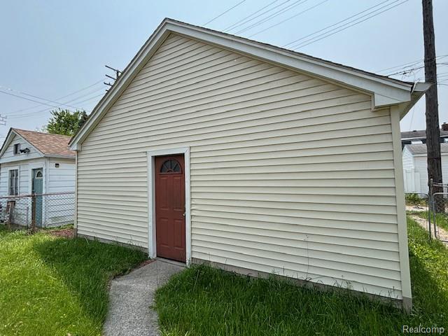 671 White Avenue, Lincoln Park, MI 48146 — Photo 17