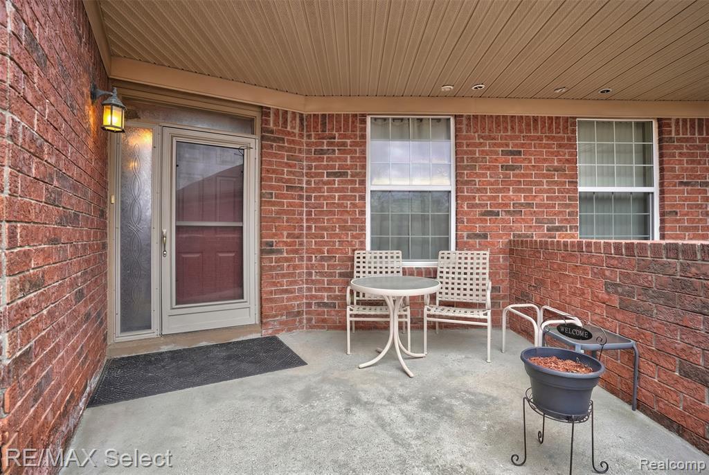 5664 Murphy Court, Warren, MI 48092 — Photo 5