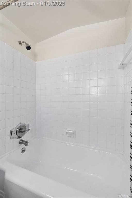 9848 Milburn Street, Livonia, MI 48150 — Photo 17