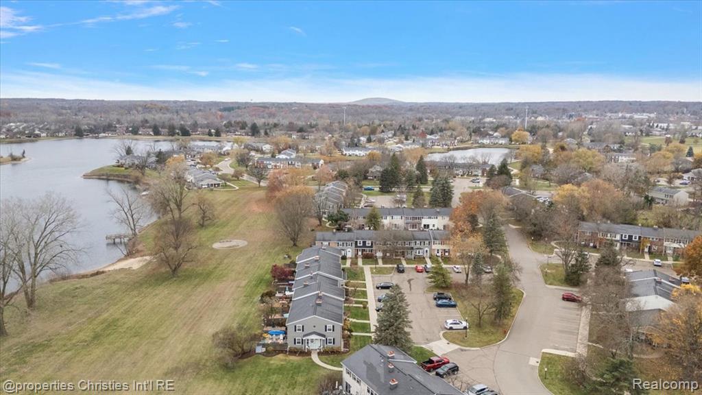 41327 Lagoon Court, Northville, MI 48167 — Photo 45