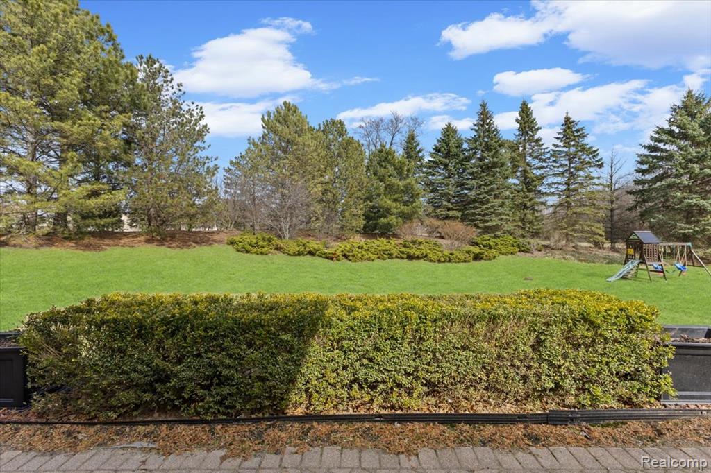 7555 Windgate Circle, West Bloomfield, MI 48323 — Photo 56