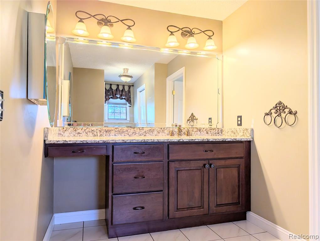 285 W Irwin Street, Bad Axe, MI 48413 — Photo 59