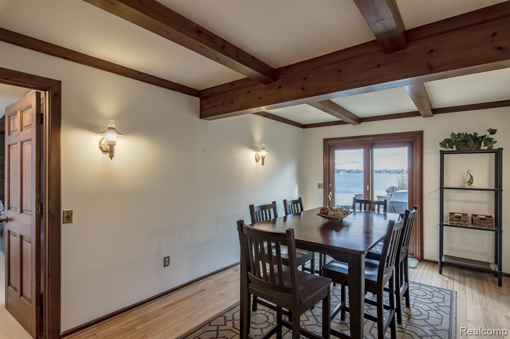 9149 LONGCROFT Drive, White Lake, MI — Photo 35