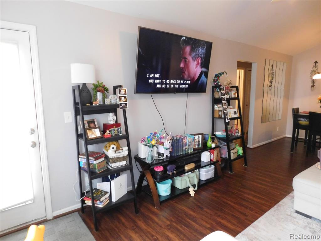 44872 Marigold Drive, Sterling Heights, MI 48314 — Photo 9