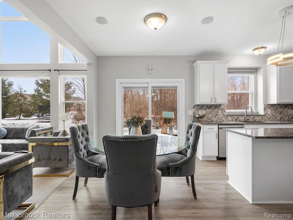 27404 SLOAN Street, Novi, MI — Photo 10