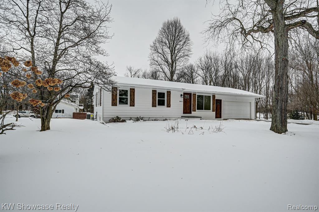 2832 GRAMER Road, Webberville, MI 48892 — front exterior