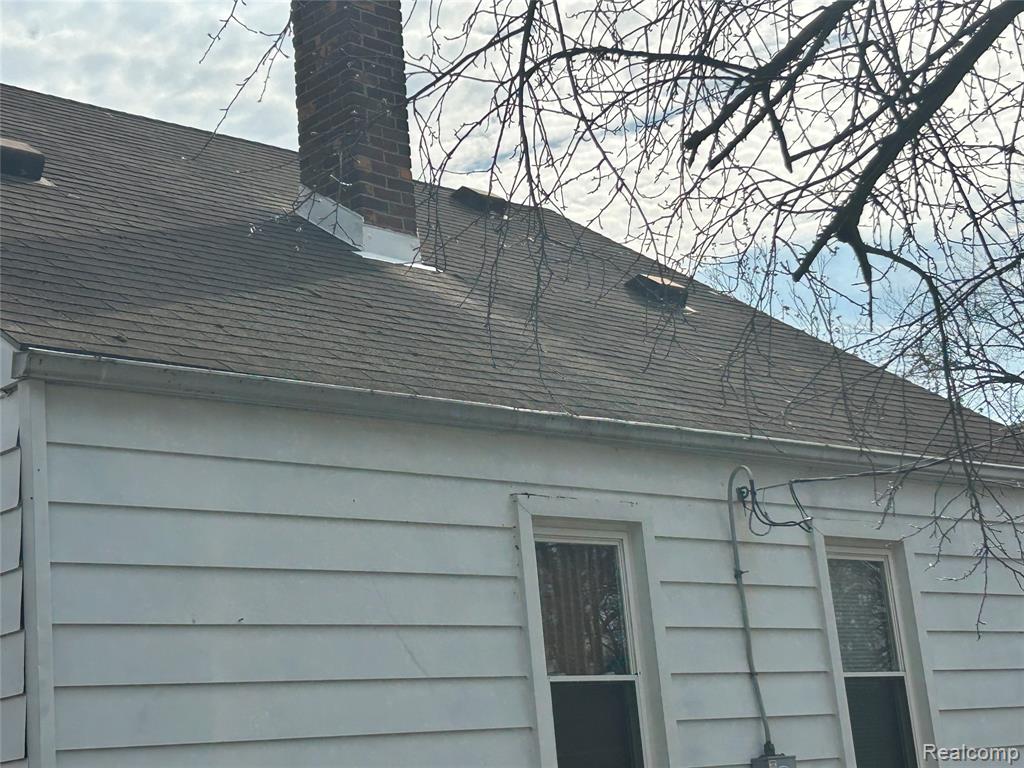 16910 Pembroke Avenue, Detroit, MI 48235 — Photo 43