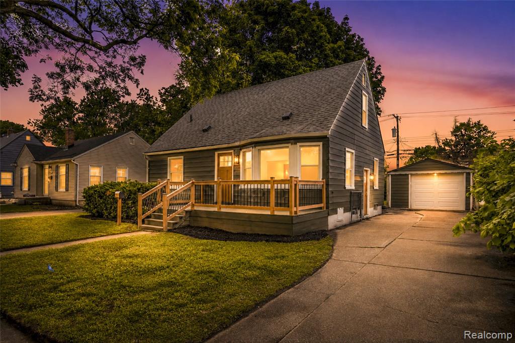 2330 Buckingham Avenue, Berkley, MI 48072 — Photo 6