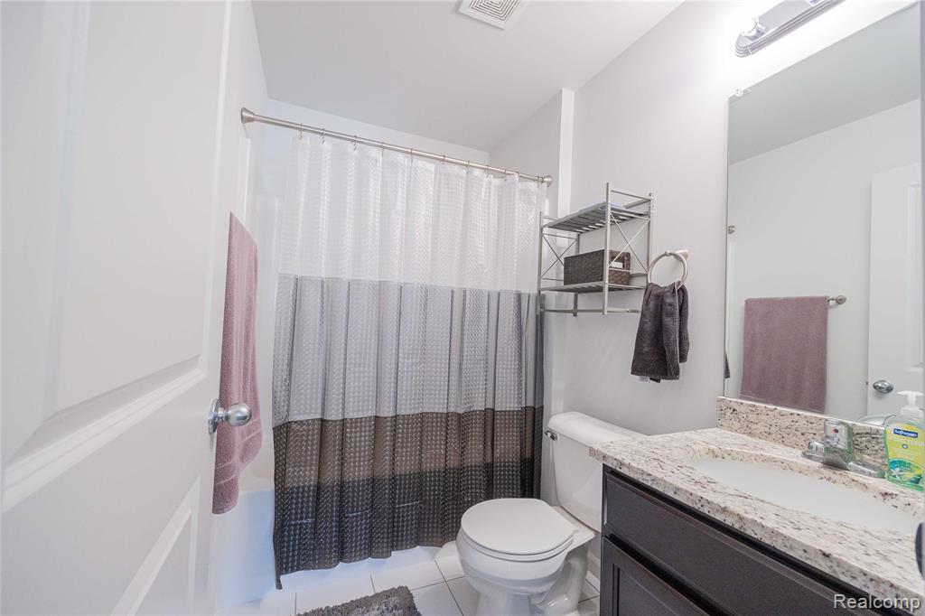 37467 S Dianne Lane, New Boston, MI 48164 — Photo 23