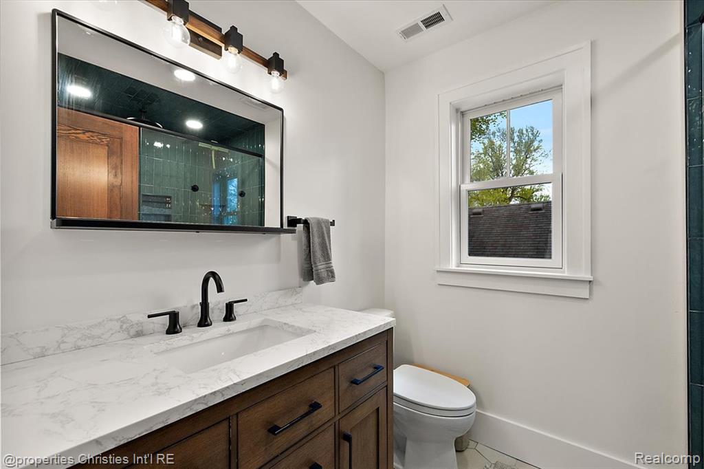 917 Maplegrove Avenue, Royal Oak, MI 48067 — Photo 47