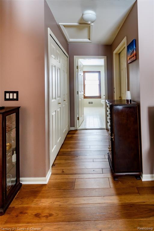 1464 Four Seasons Drive, Howell, MI 48843 — Photo 43