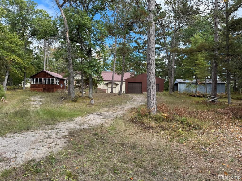 9246 Outing Place, Grayling, MI 49738 — Photo 34