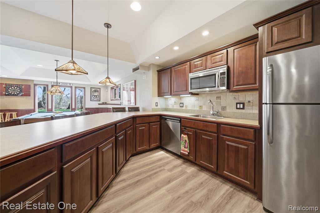 10152 Rosemarie Run, Brighton, MI 48114 — Photo 34