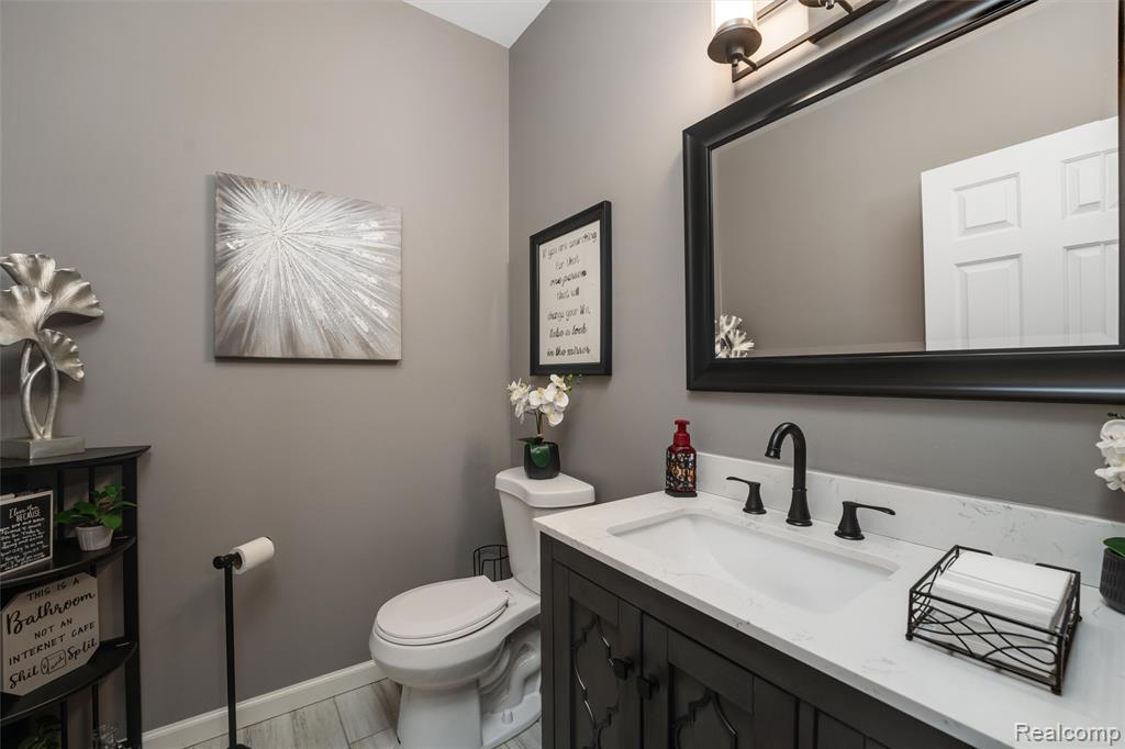 53118 Celtic Drive, Utica, MI 48315 — Photo 14