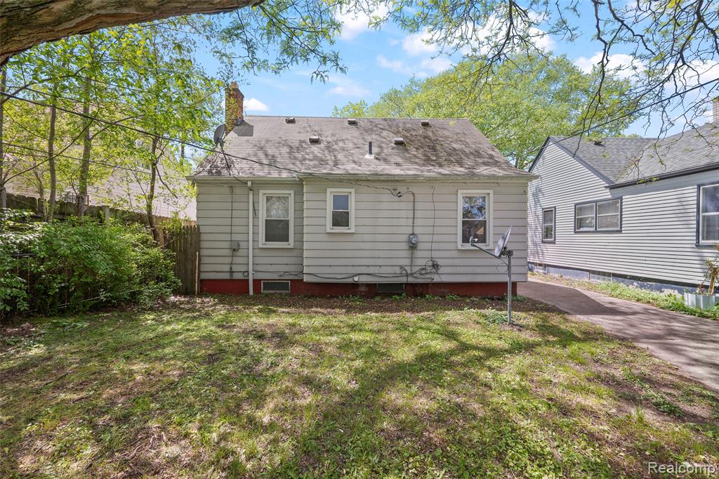 7490 Lamphere, Redford, MI 48239 — Photo 25