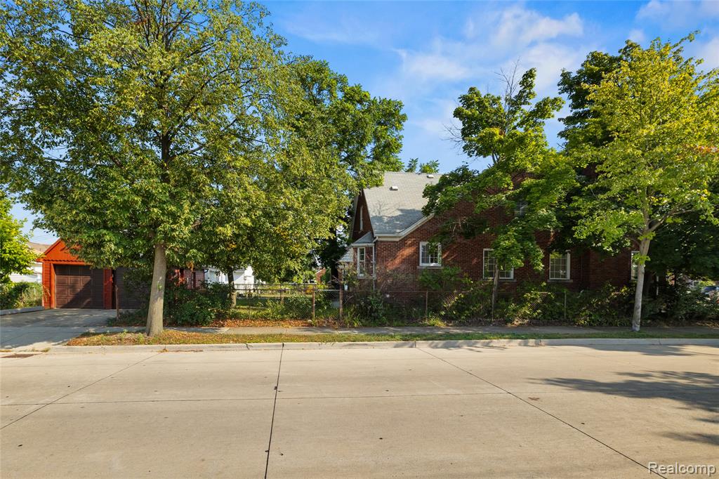 5401 Orchard Avenue, Dearborn, MI 48126 — Photo 2