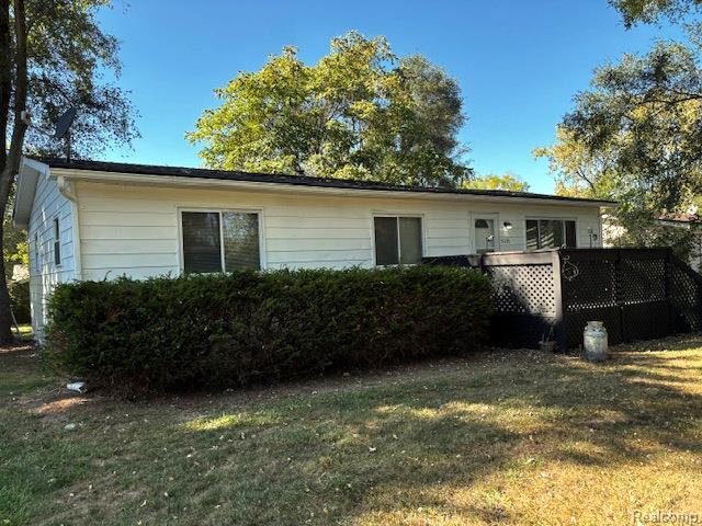 5115 Allingham Drive, White Lake, MI 48383 — Photo 18