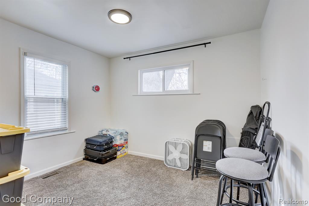 564 E Lewiston Avenue, Ferndale, MI 48220 — Photo 19