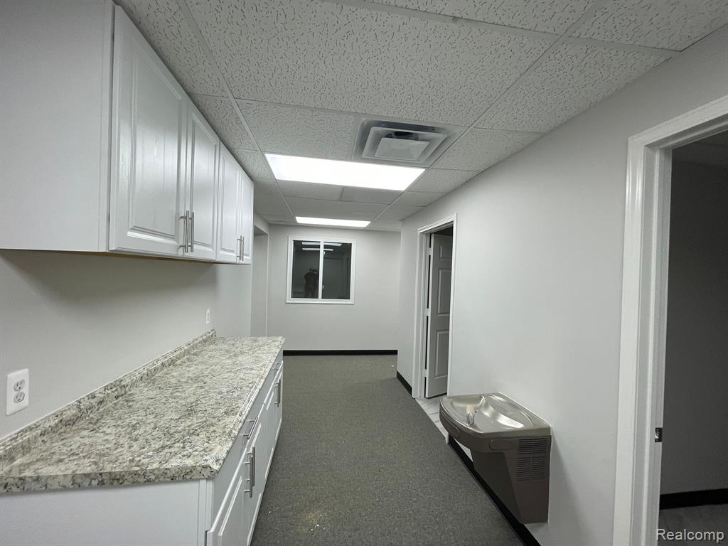 5871 TELEGRAPH Road, Taylor, MI — Photo 11